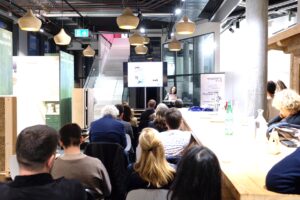 conférence d'Alia Bengana: penser par la matière